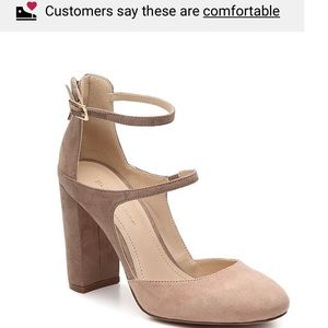 BCBG Leissa Pump - Nude Heels size 7